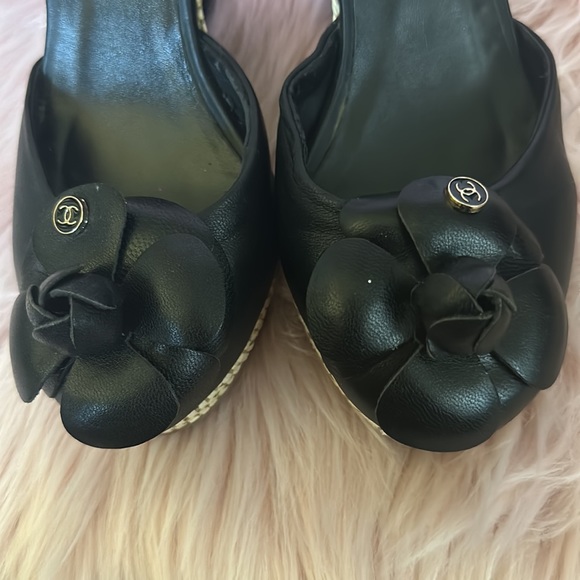 Designer size 36 wedges - Picture 5 of 6